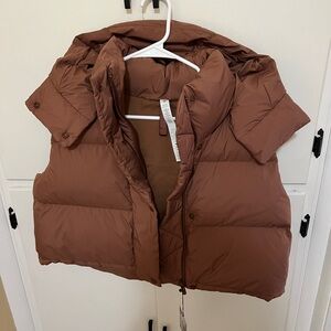 NWT ✨ Lululemon Wunder Puff Super-Cropped Vest Sz 8